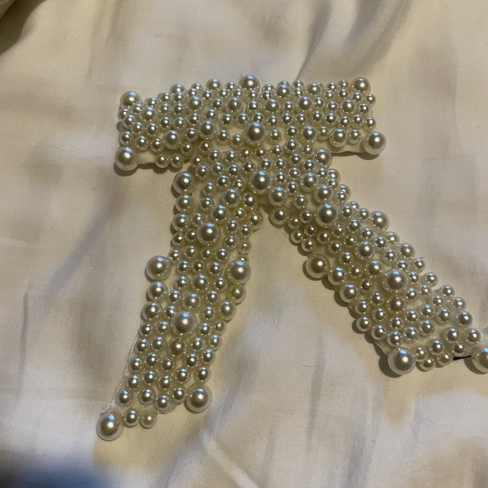 Pearl Embellished hair bow